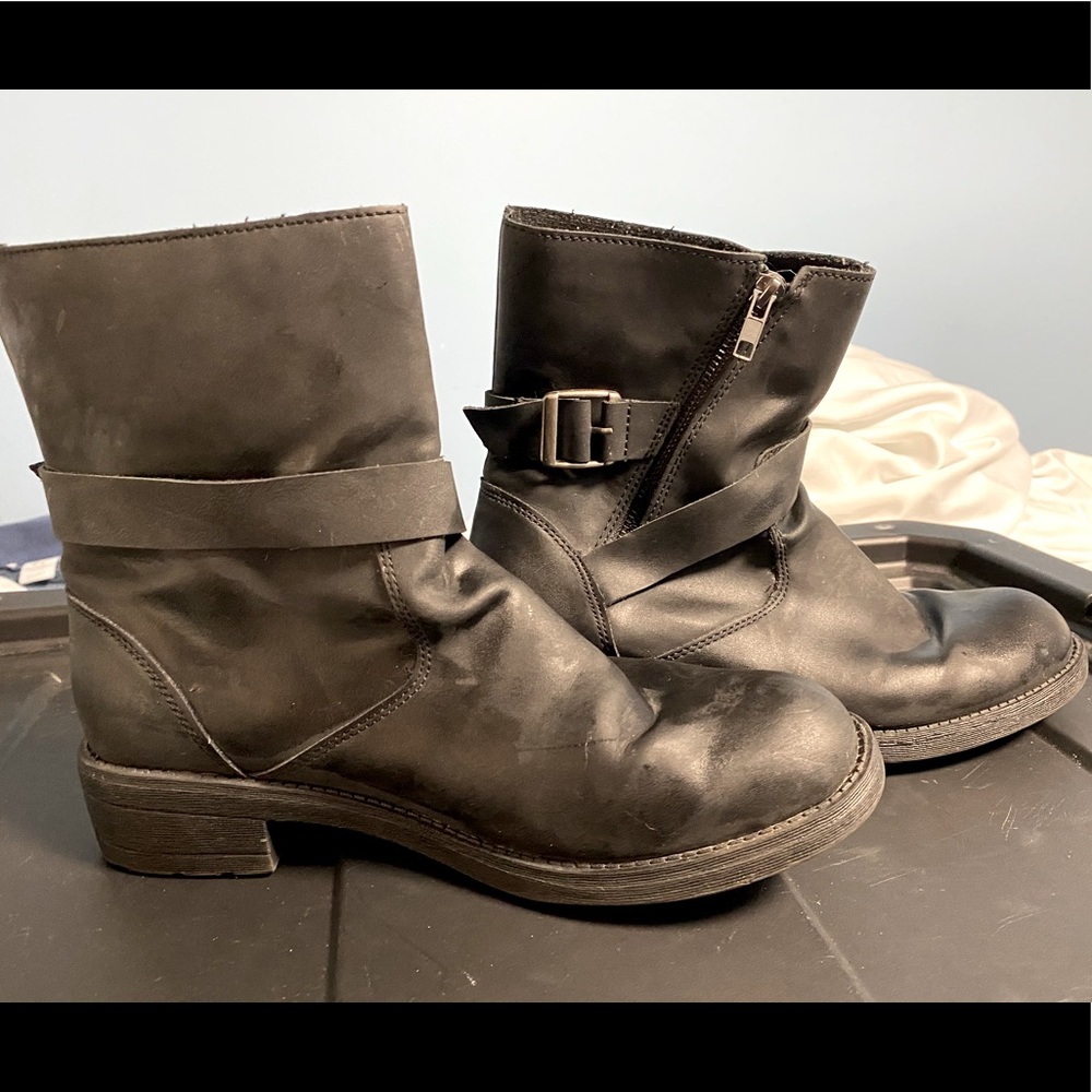 Brash moto boots